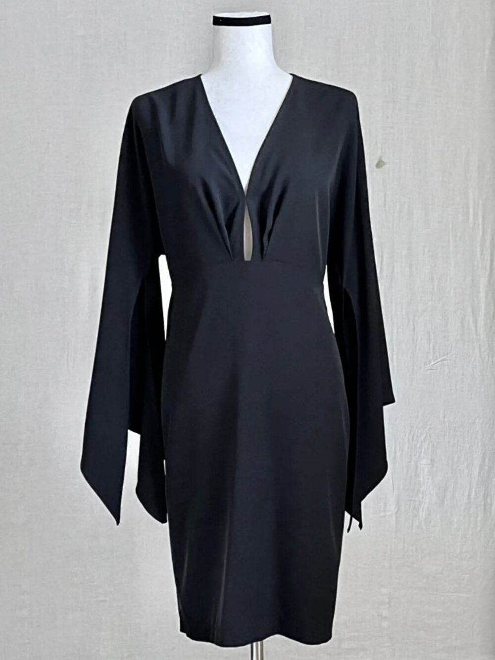 NWT - Marc Ellis - Keyhole Dress with Slit Flared Sleeves  by Marc Ellis - M/L